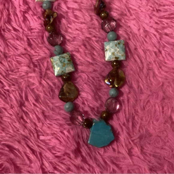 HANDCRAFTED BY US, TURQUOISE AND GLASS BEAD 18” NECKLACE - Picture 2 of 5